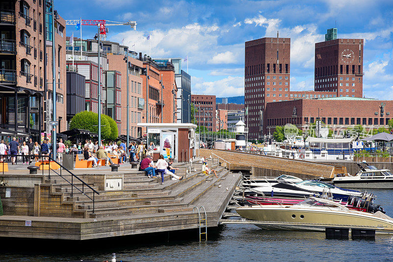 奥斯陆市政厅与海港/奥斯陆，挪威